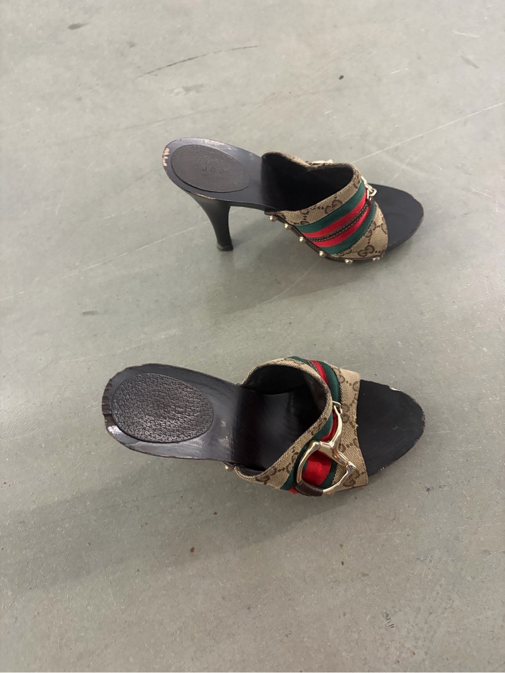 Gucci Tan Canvas Mules with Red & Green Stripe and Gold Horsebit - Picture 4 of 8